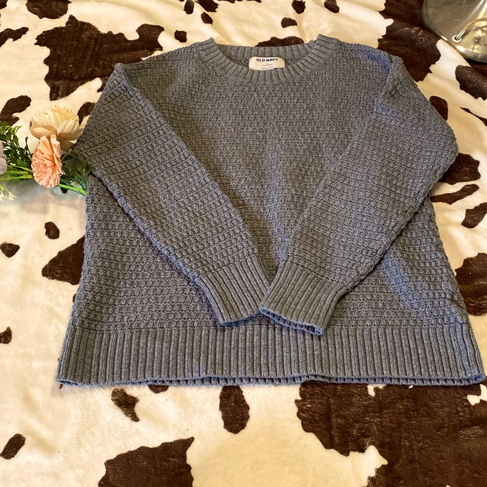 Old Navy Women’s sweater